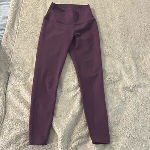 Dark Plum Alo Airlift Leggings
